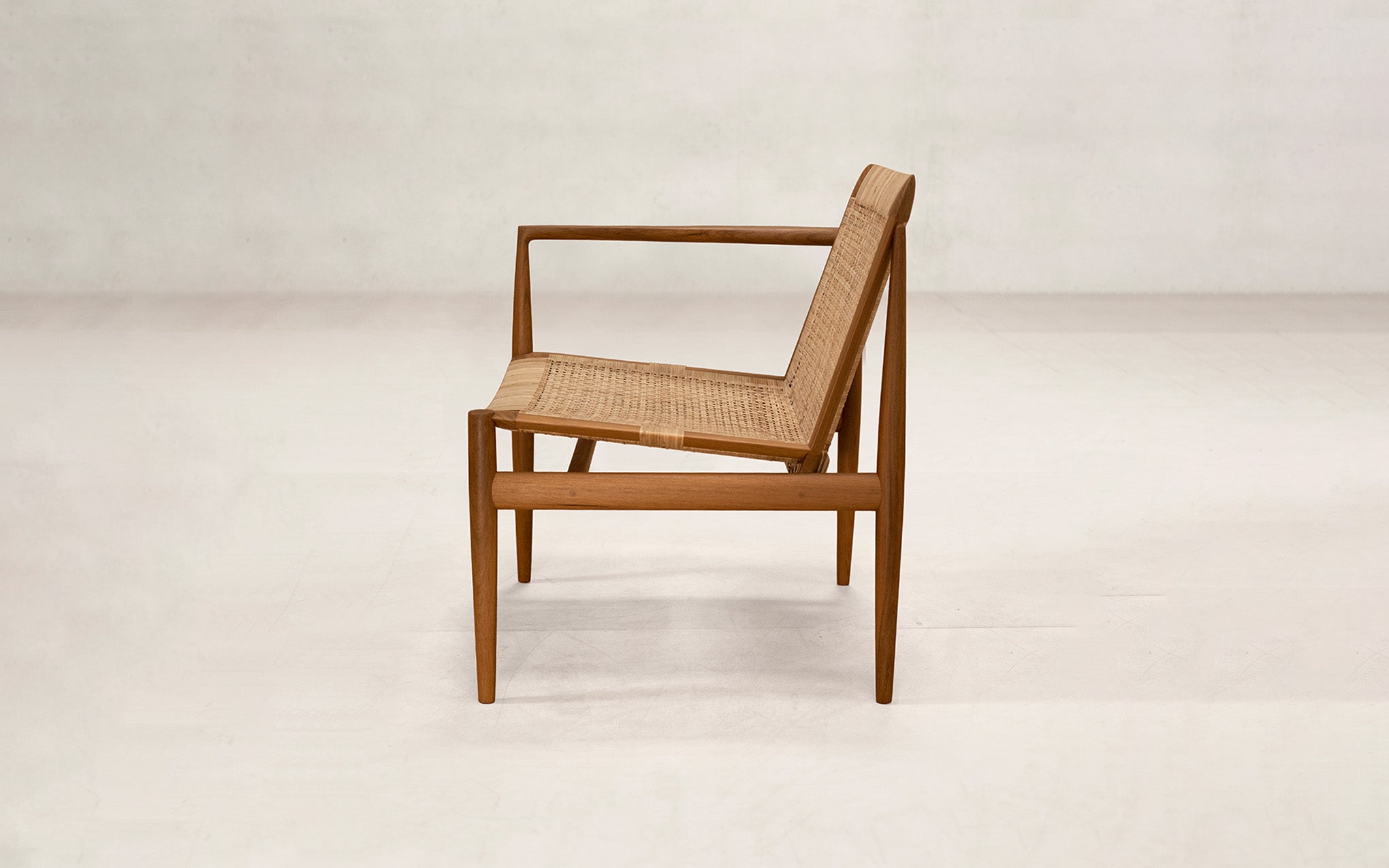 Tangāli modular chair