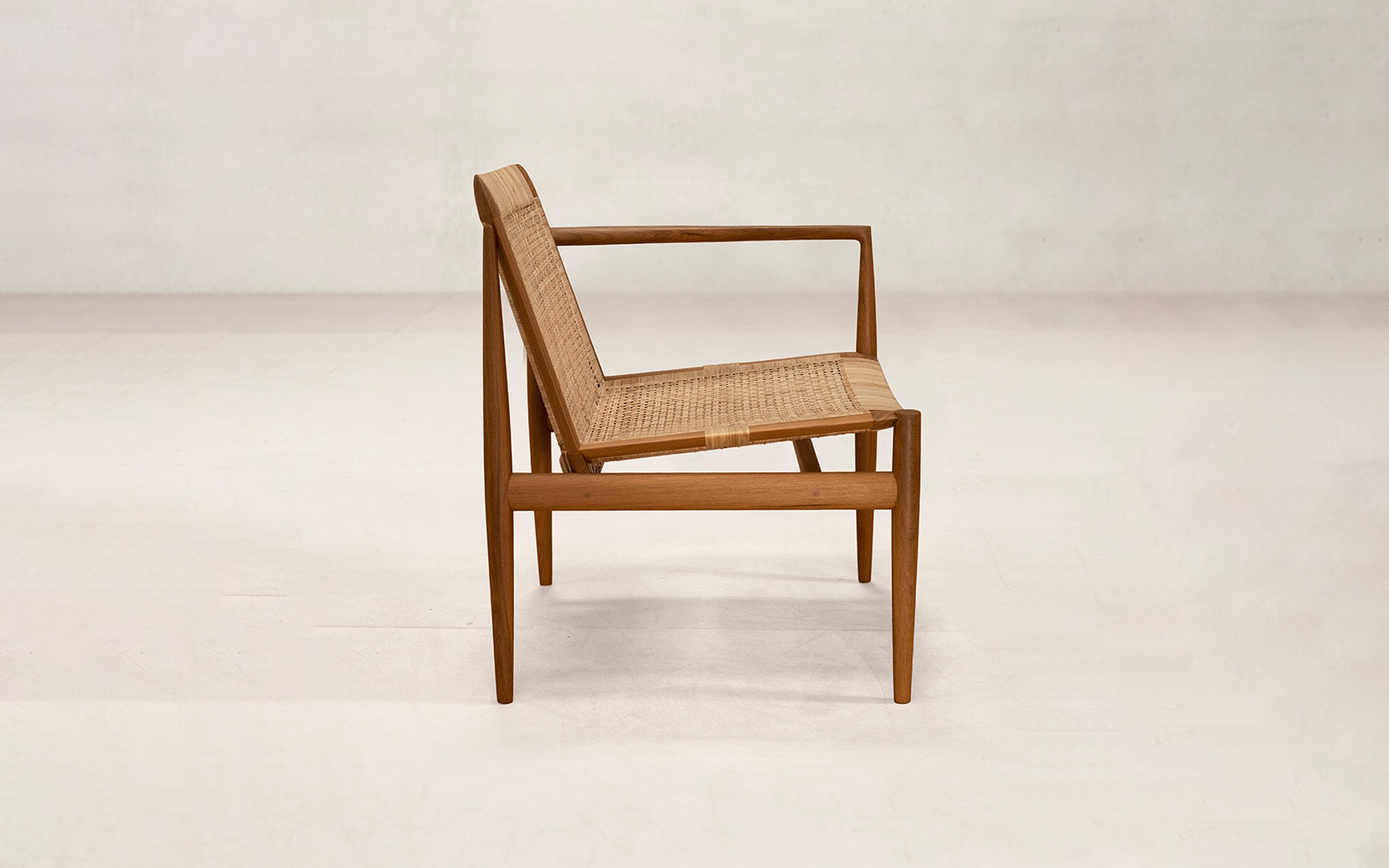 Tangāli modular chair