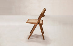 Muṅgāru dining chair