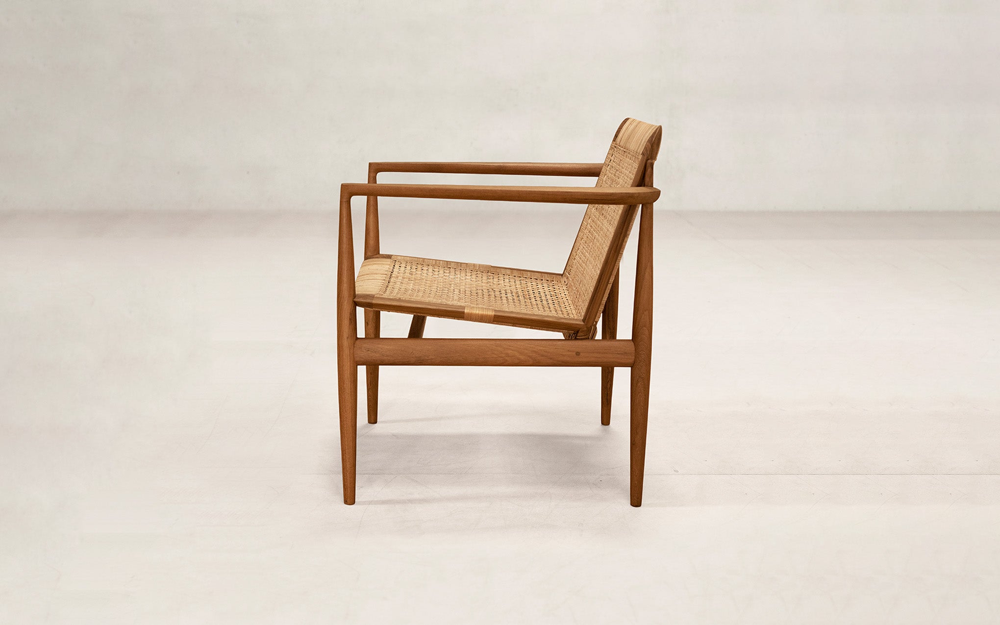 Tangāli modular chair