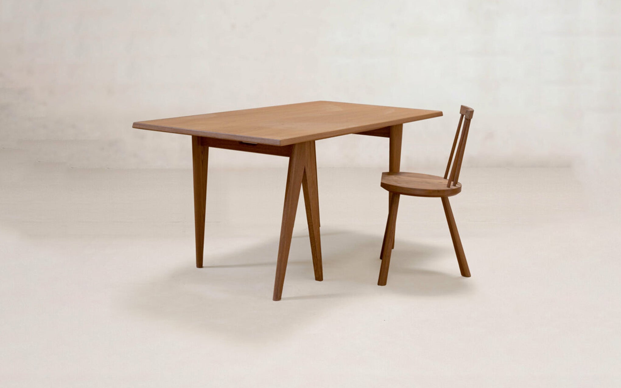 x+l 06 trestle table