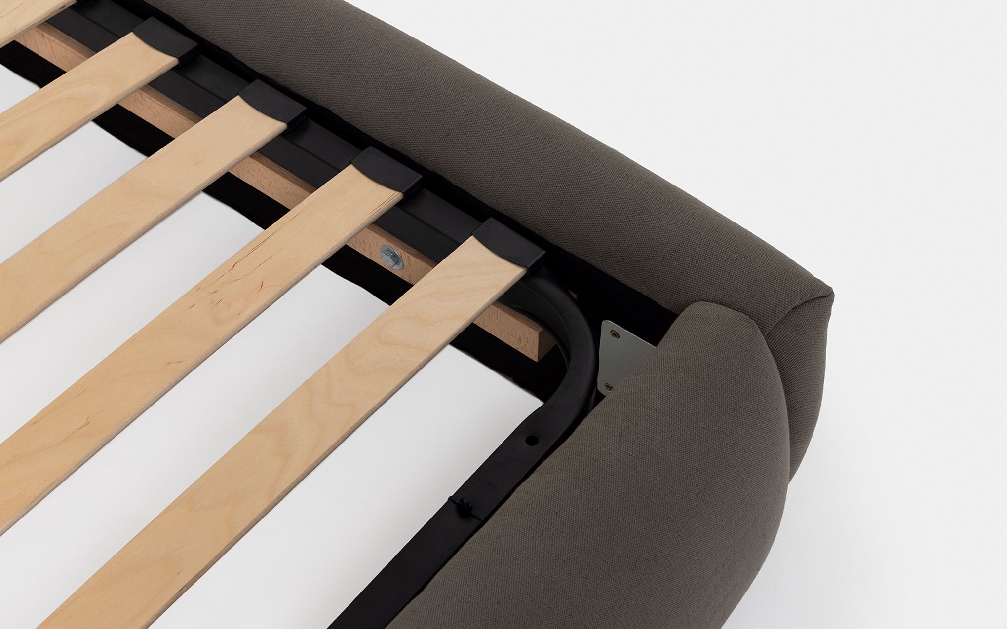 Puffer bed - UK super king size