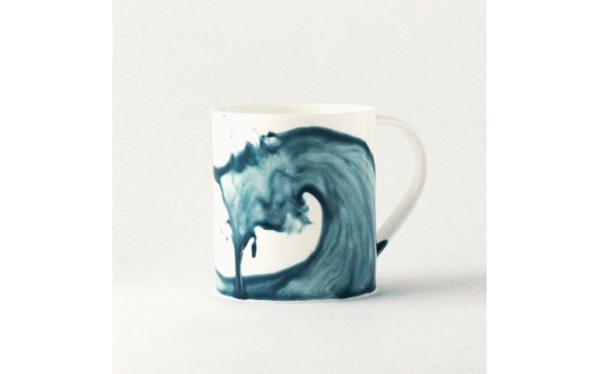 Pint mug - wave