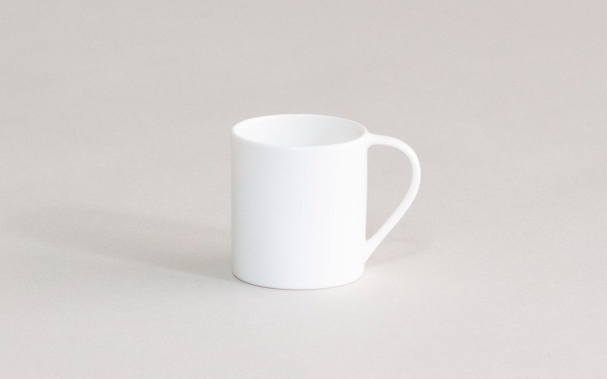 Pint mug - white