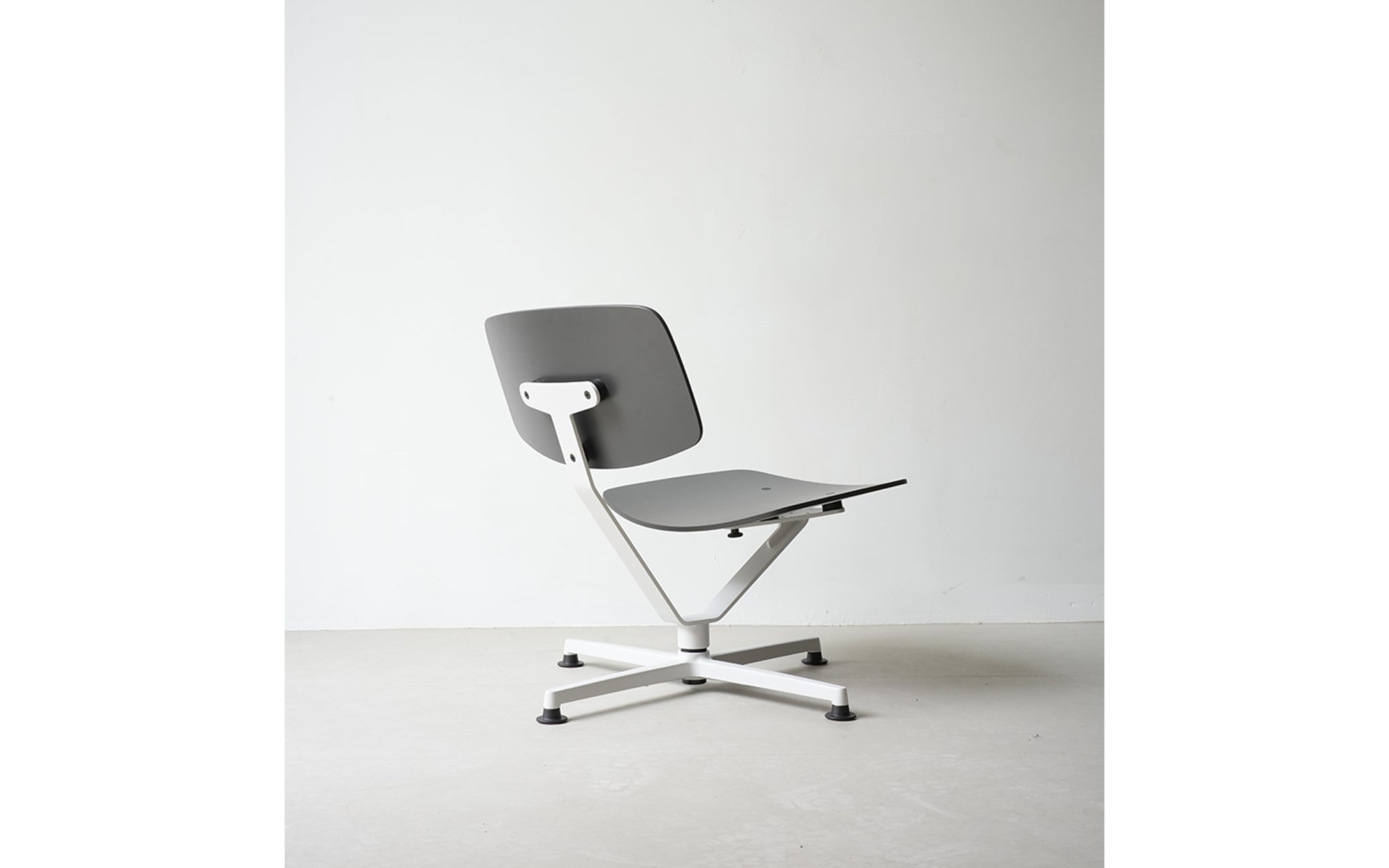 Arba lounge chair