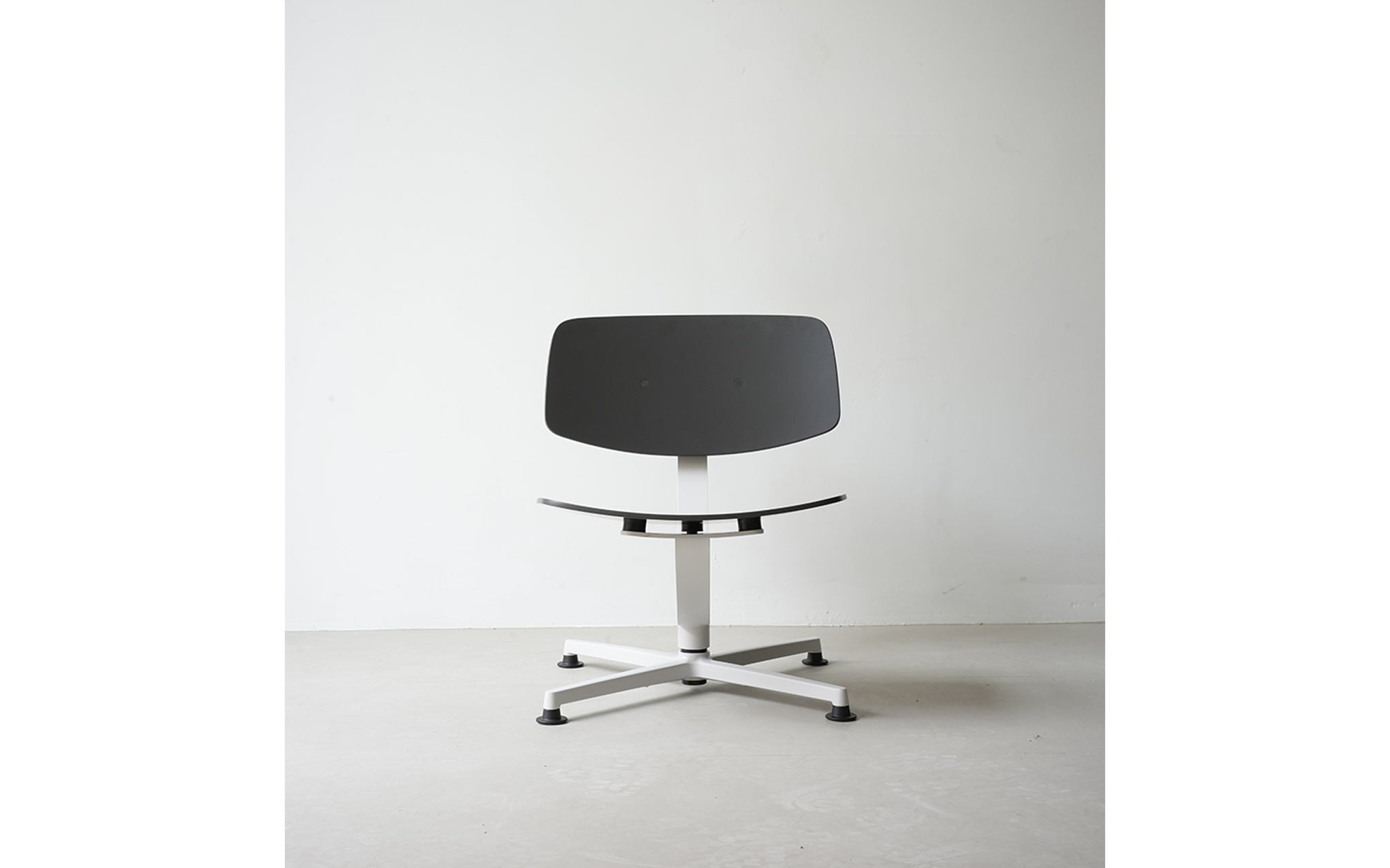 Arba lounge chair