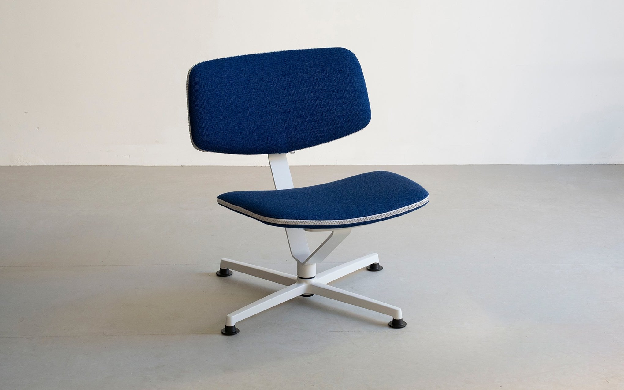 Arba lounge chair