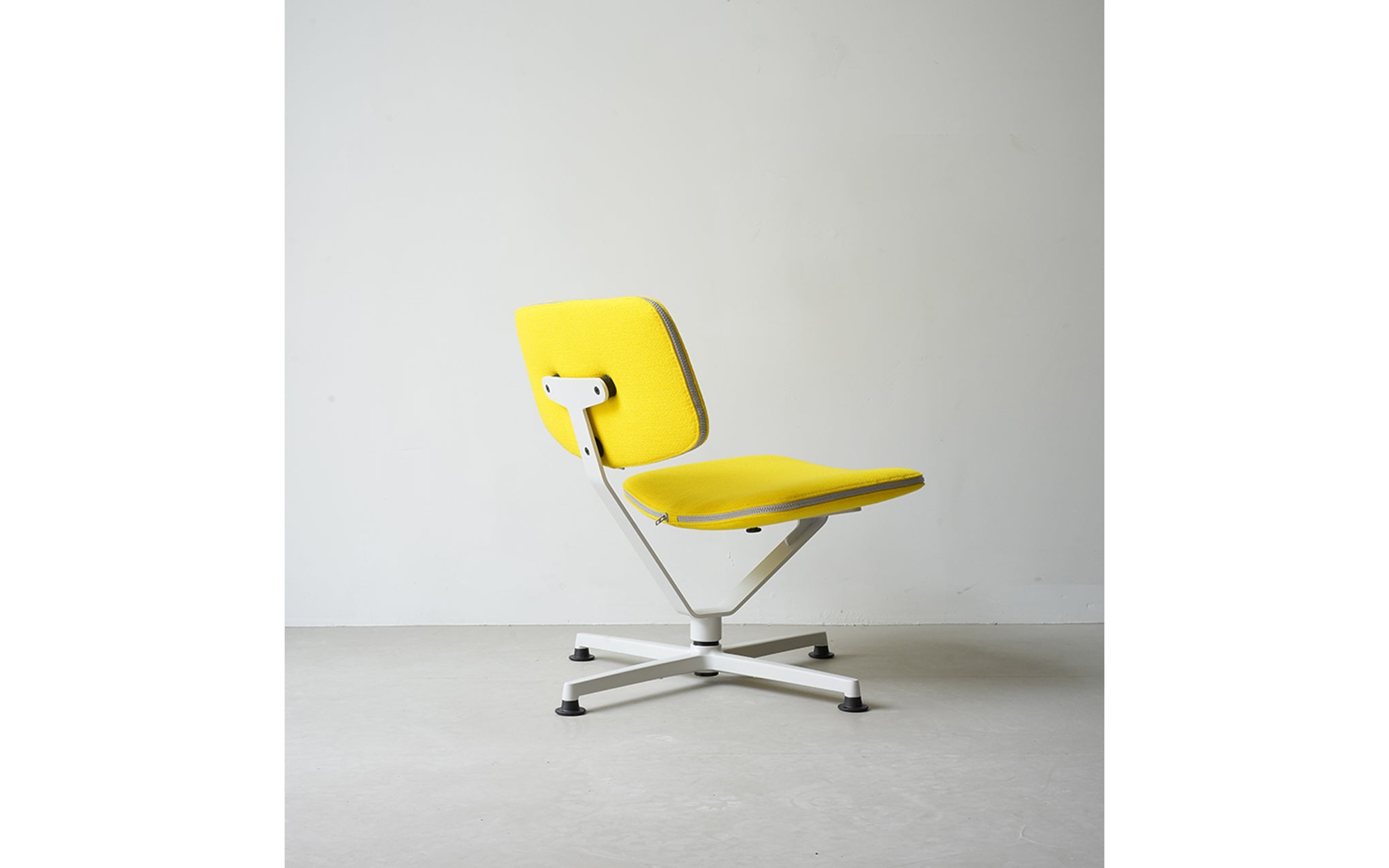 Arba lounge chair