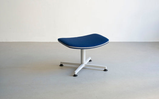 Erwan Bouroullec - Arba Ottoman - Upholstered Kvadrat Vidar - Light grey base / Kvadrat Vidar 0443 yellow fabric