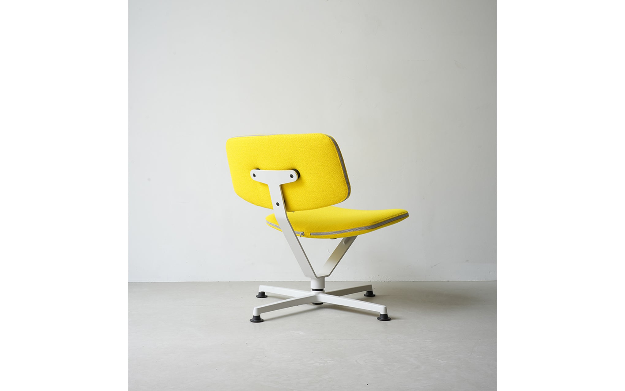 Arba lounge chair
