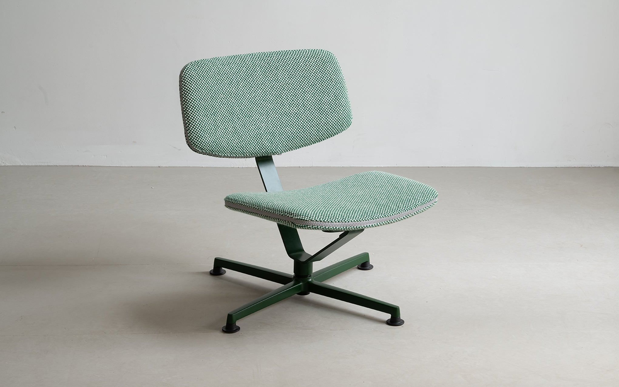 Arba lounge chair