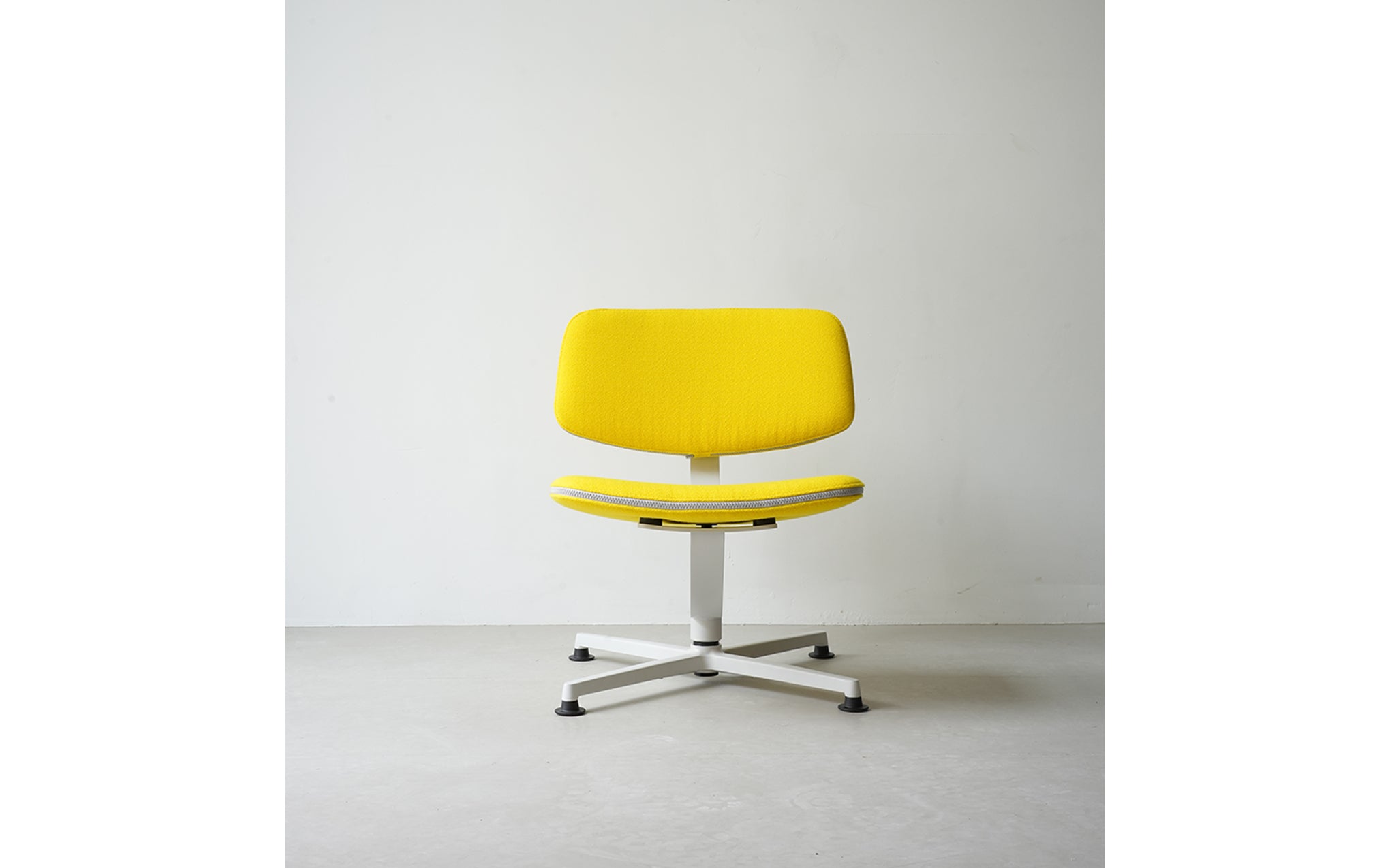 Arba lounge chair