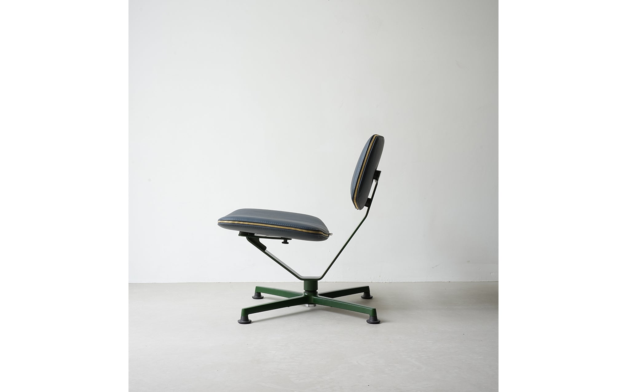 Arba lounge chair