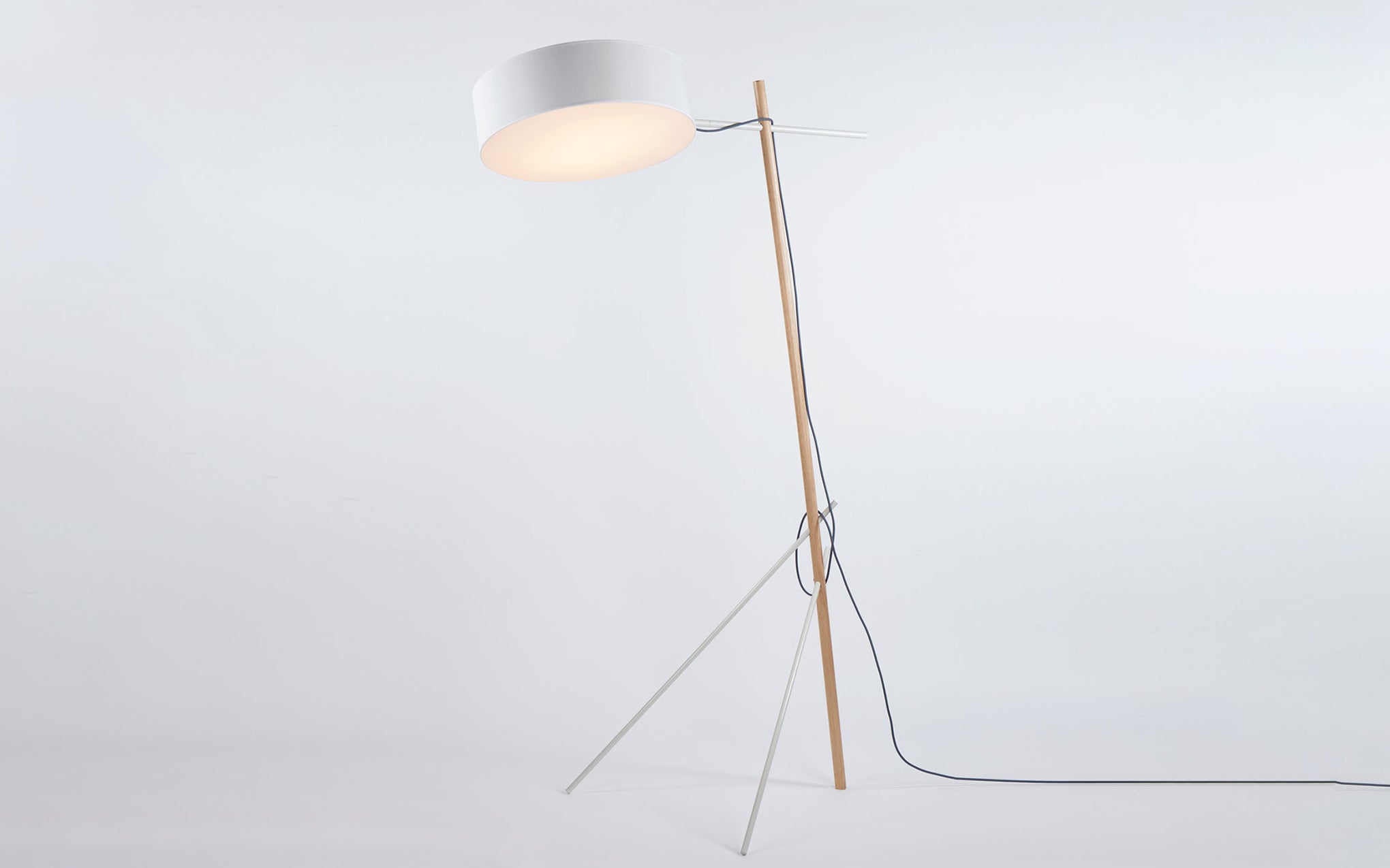 Excel floor lamp