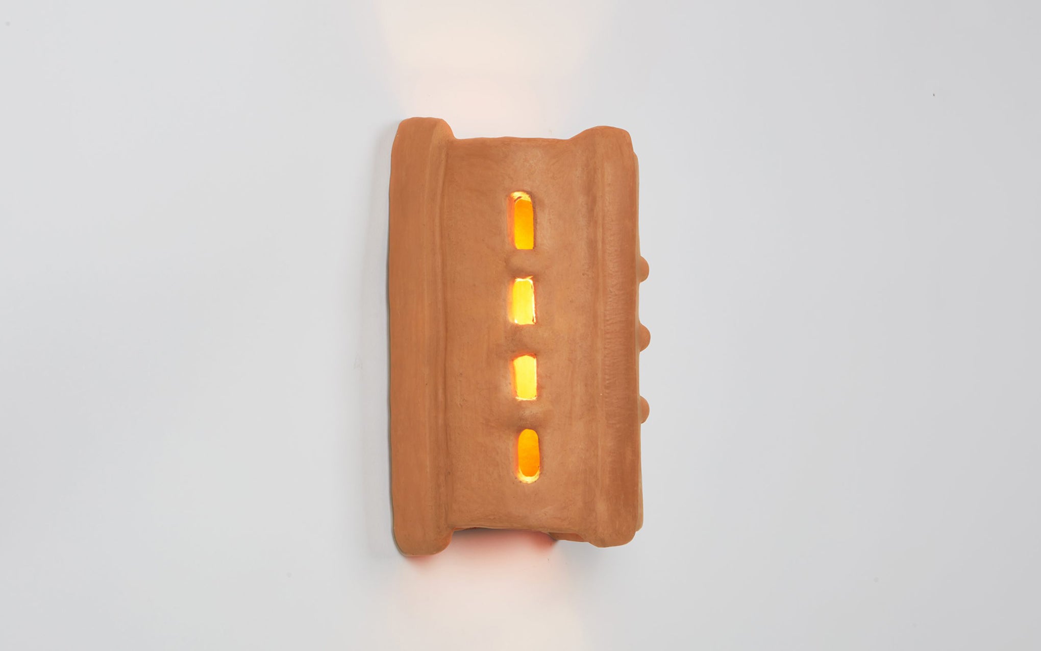 Taqa sconce