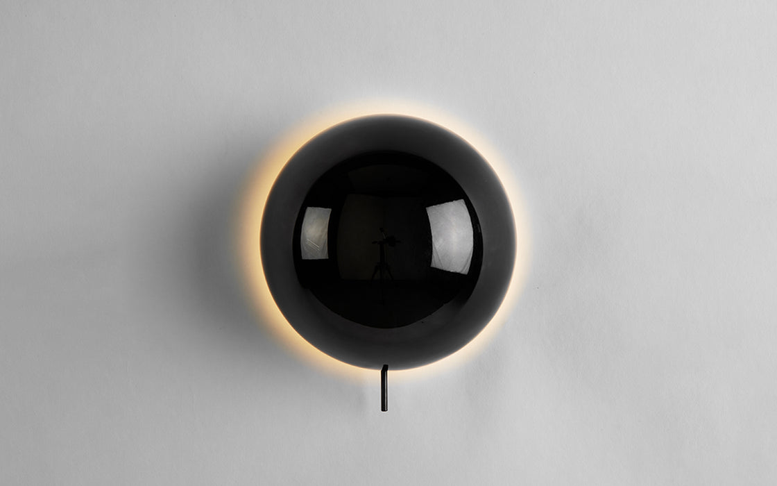 Eclipse adjustable wall sconce