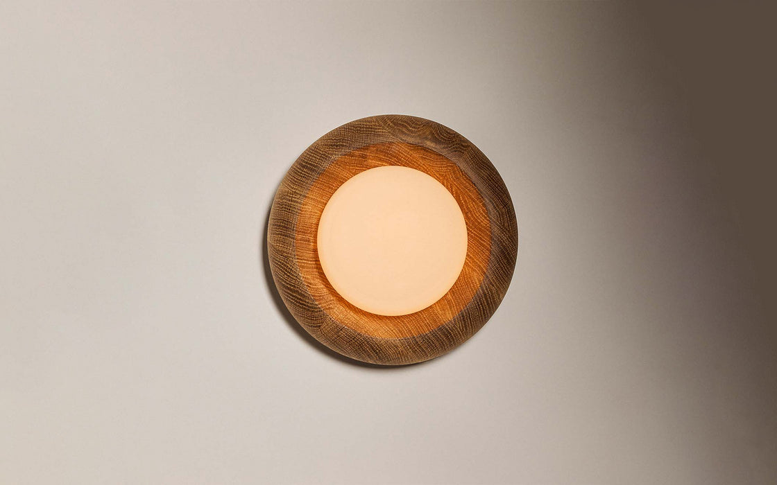 Humboldt sconce 01 - wood