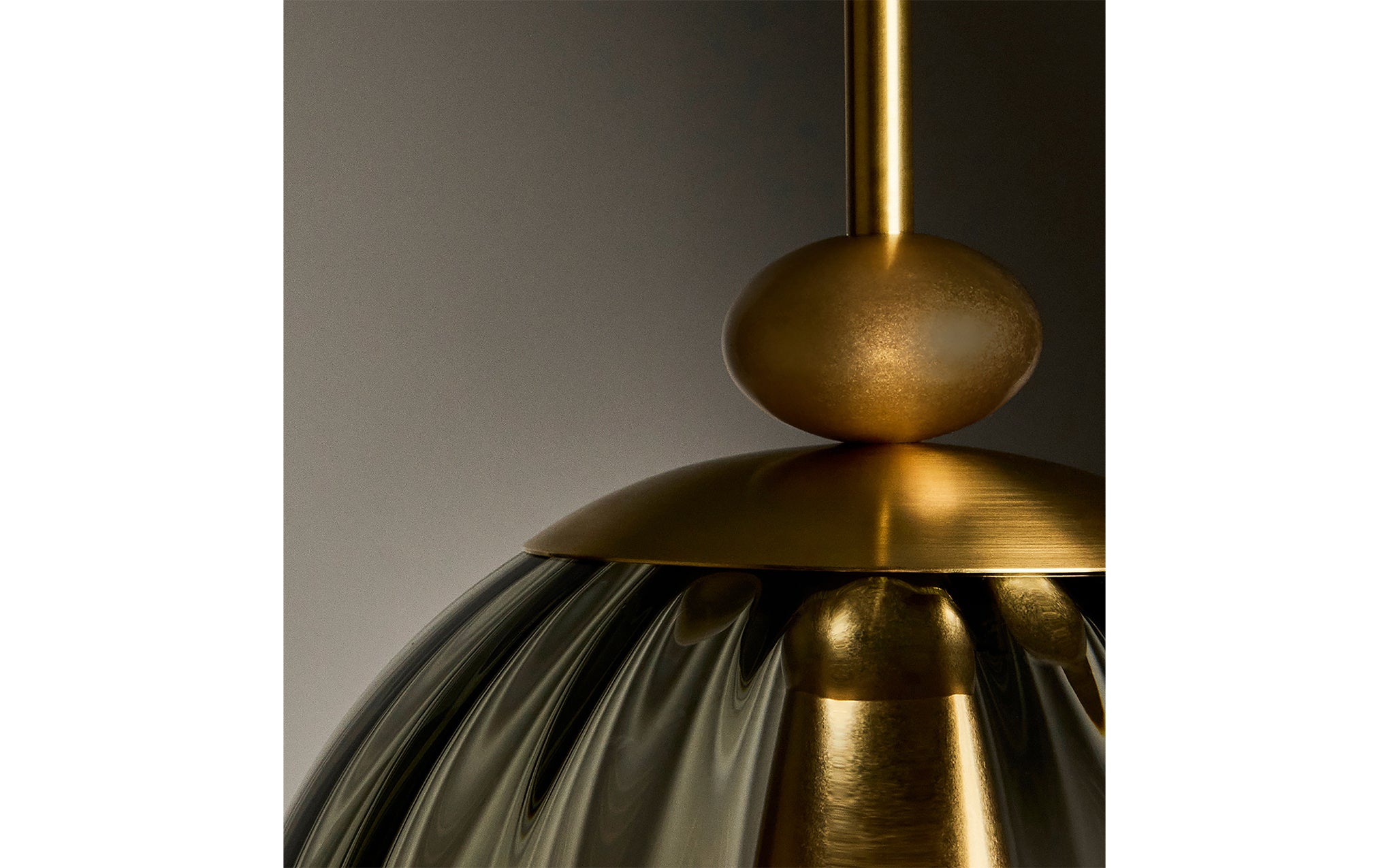 The Roll & Hill Pendant 03 - globe