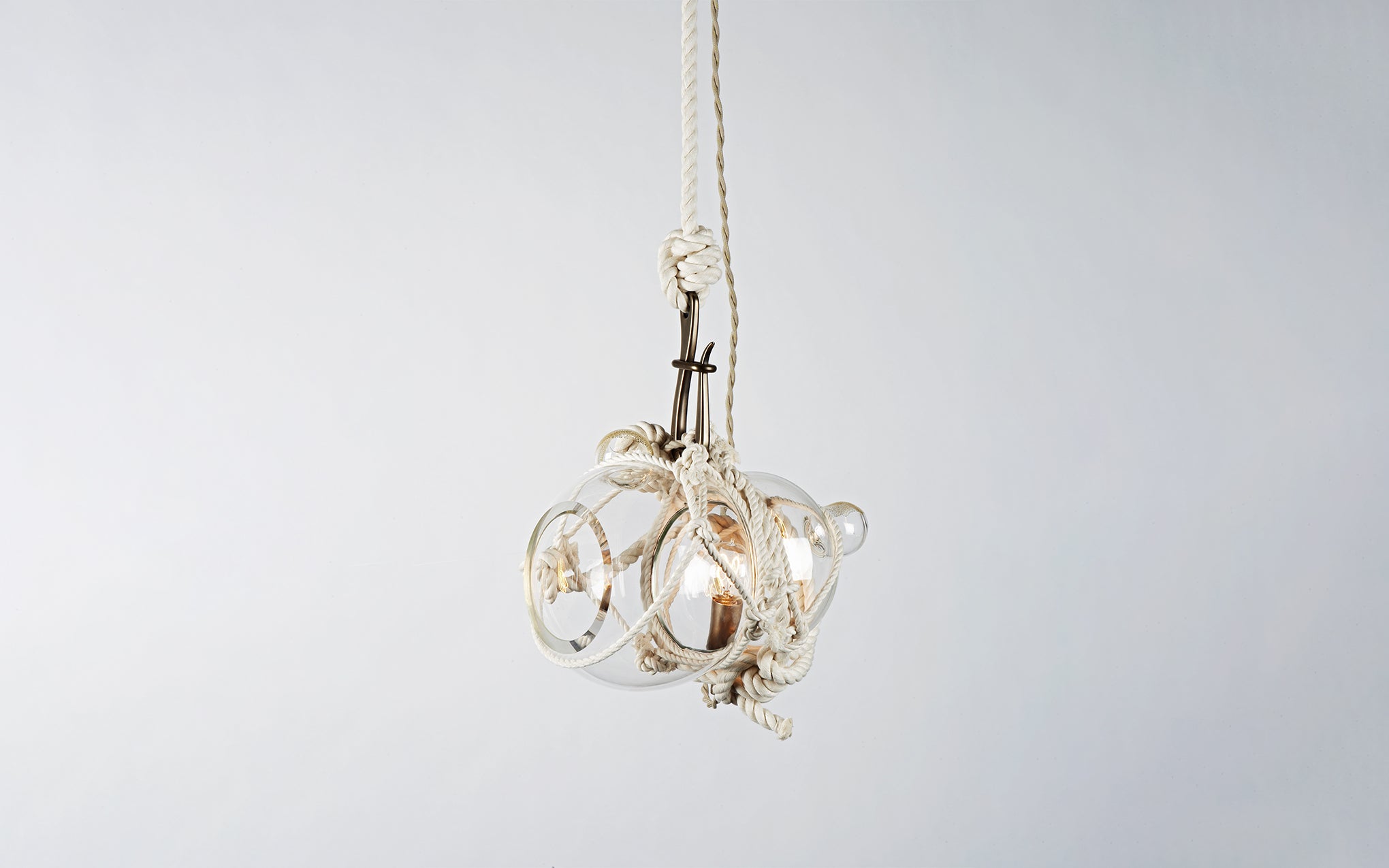 Knotty Bubbles pendant