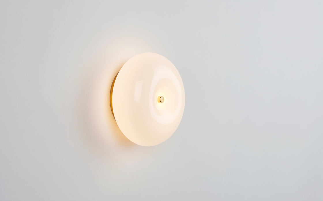 Pillow sconce 01