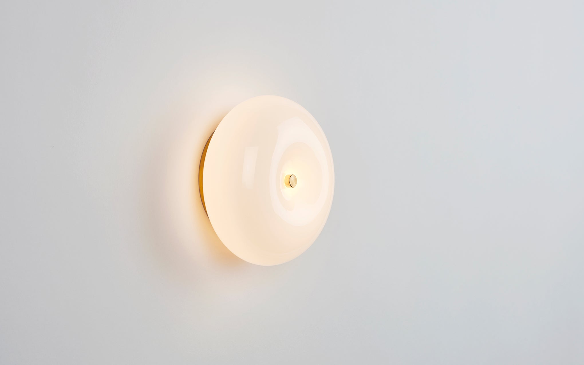 Pillow sconce 01
