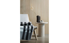 Kvam throw - greyscale