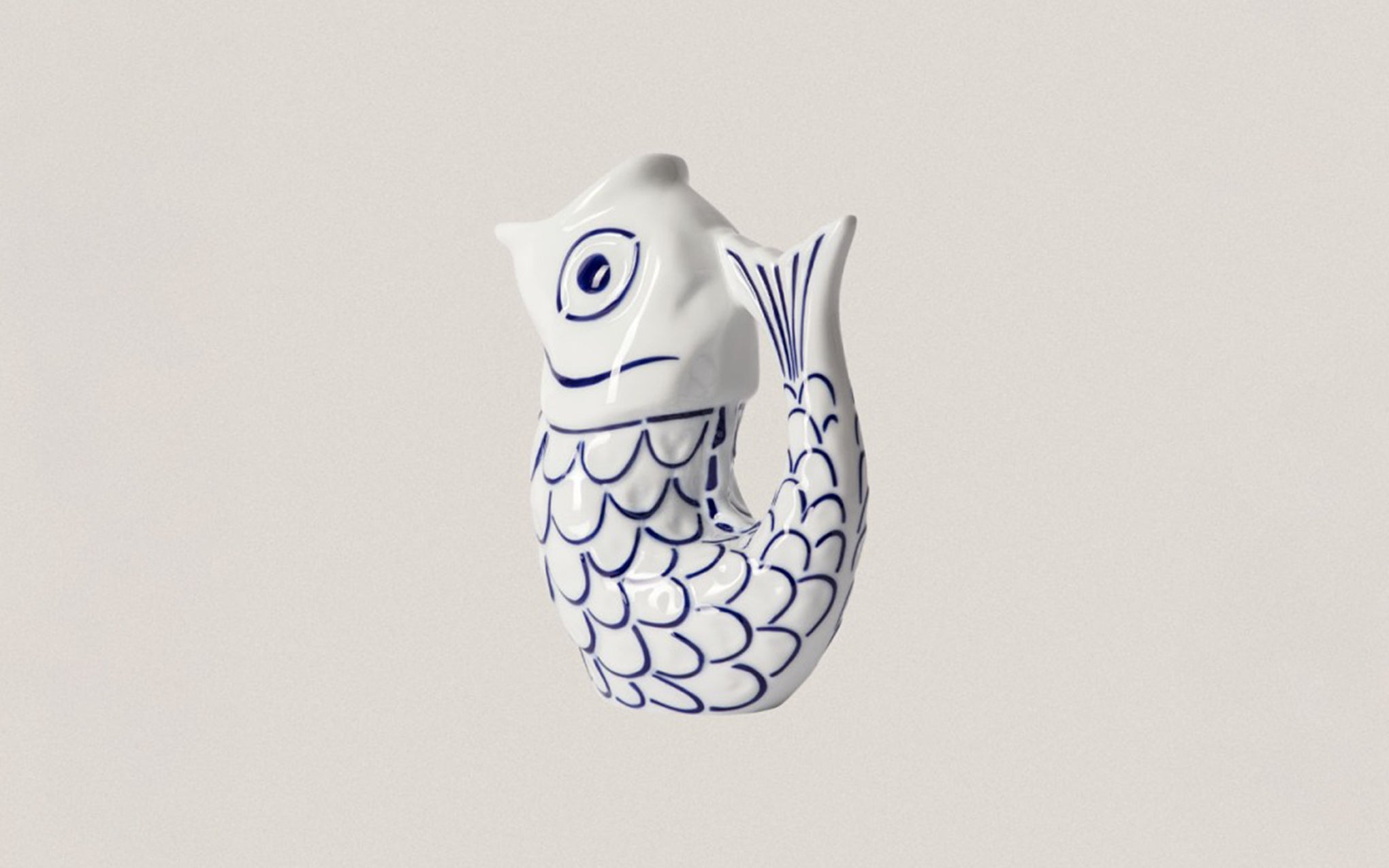 Peixe fish jug - filleted