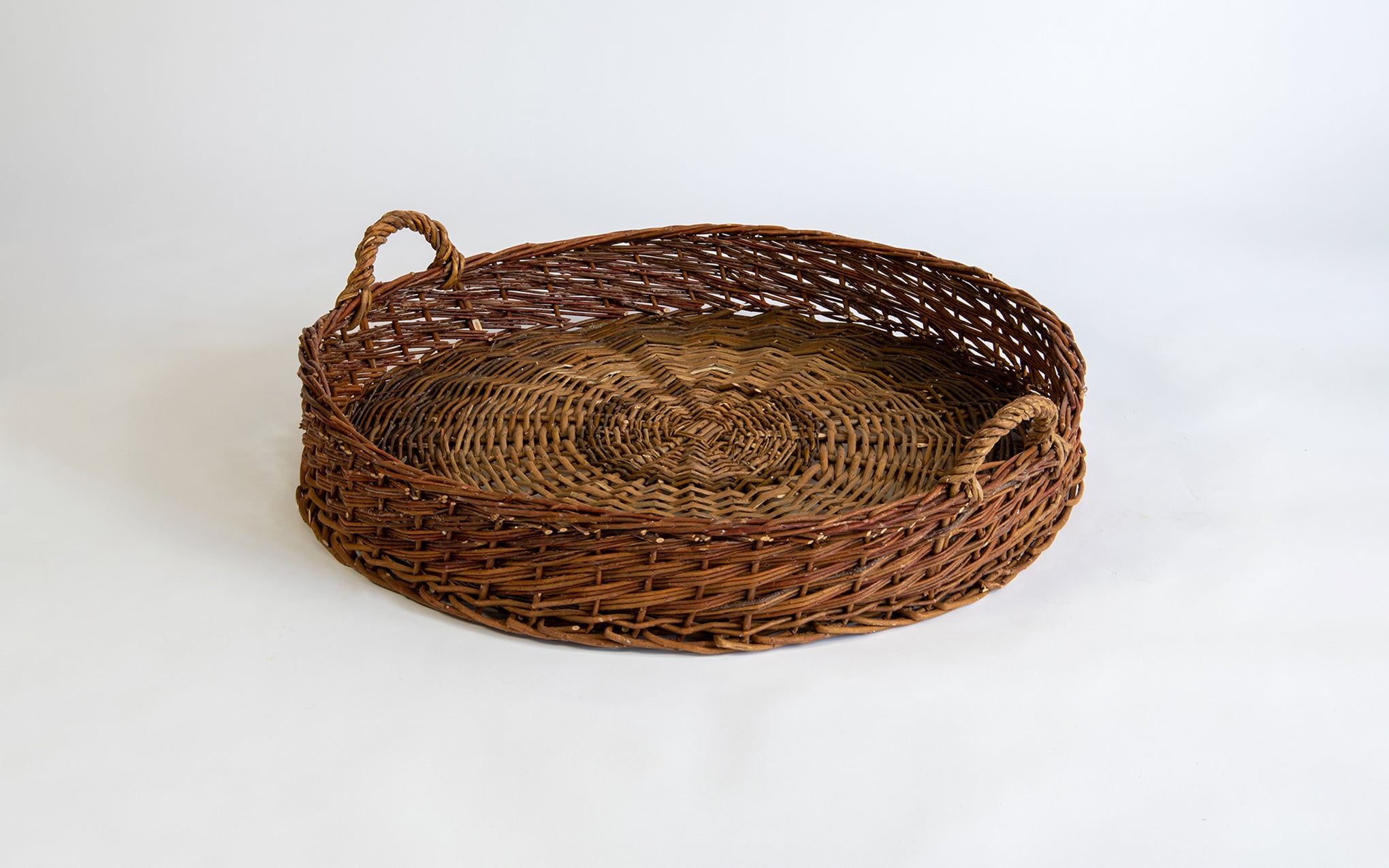 Willow apple basket