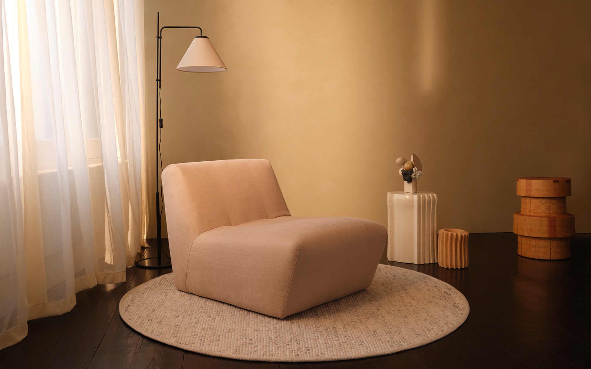 Agilis lounge chair