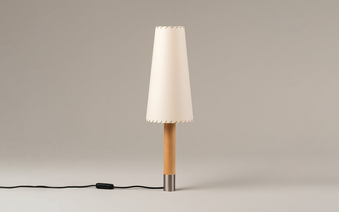 Básica M2 table light