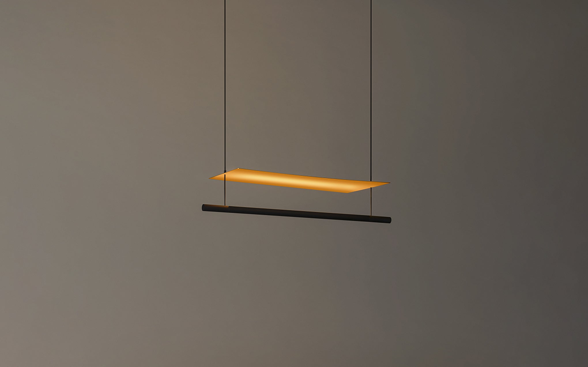 Lámina Dorada pendant light