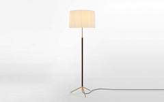 Pie de Salón floor lamp