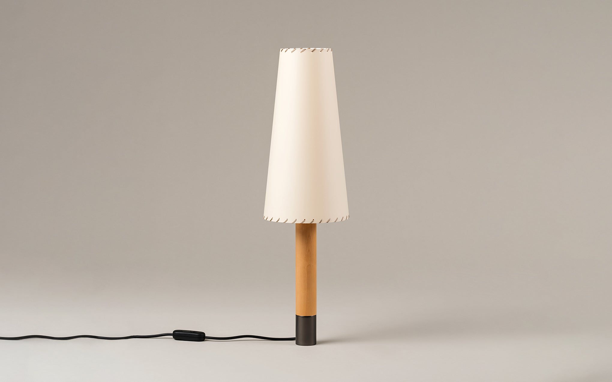 Básica M2 table light