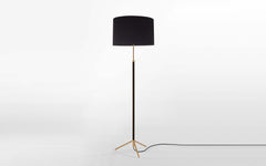 Pie de Salón floor lamp