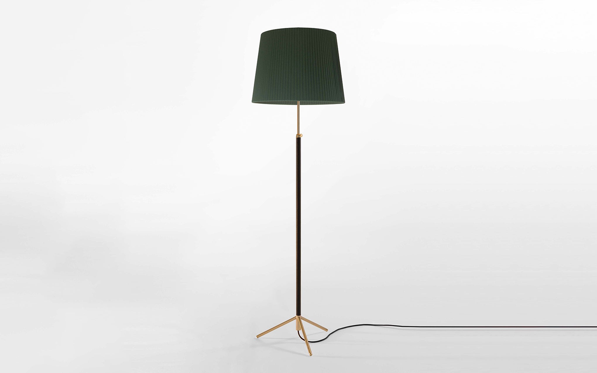 Pie de Salón floor lamp