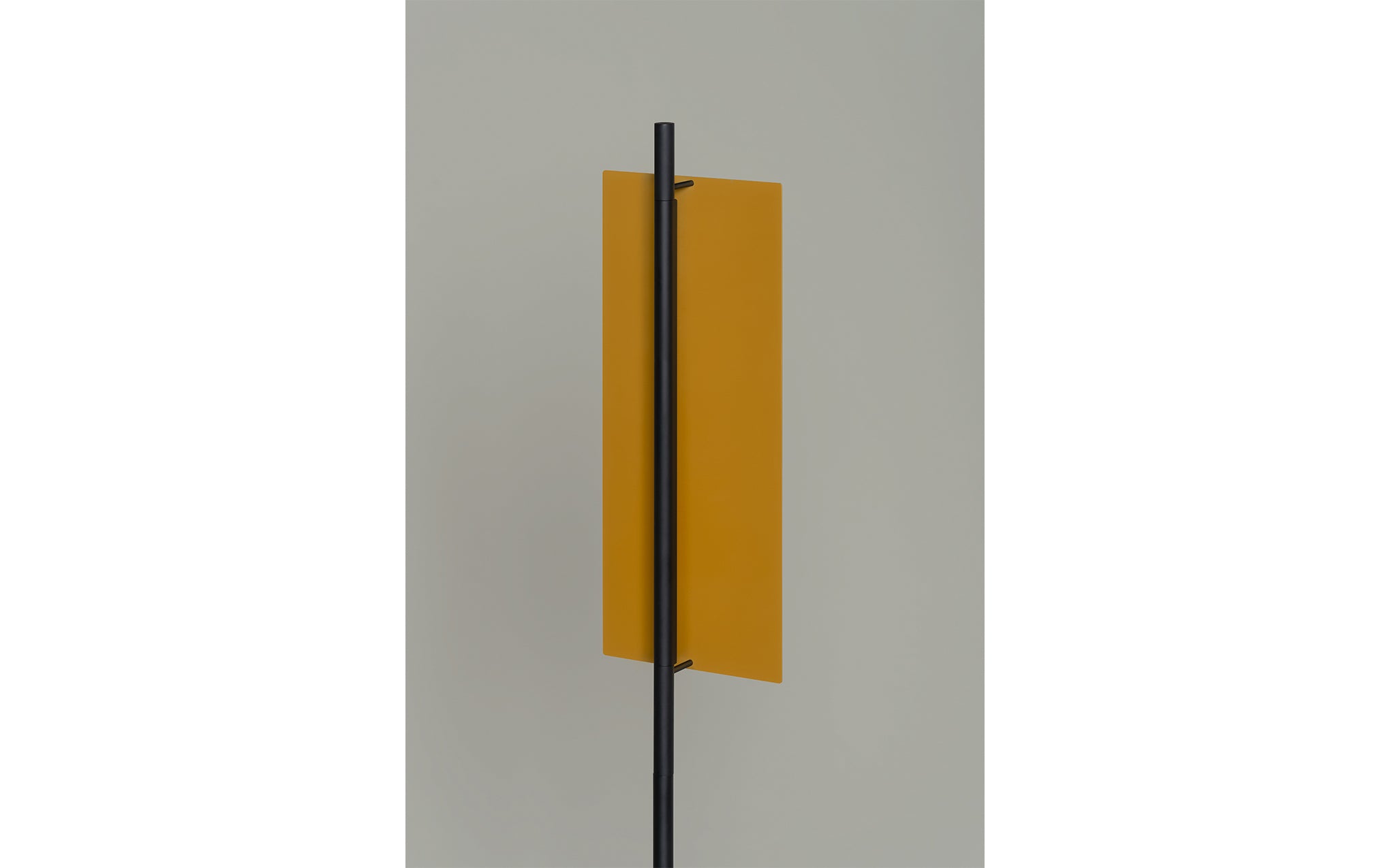 Lámina Dorada 45 floor light