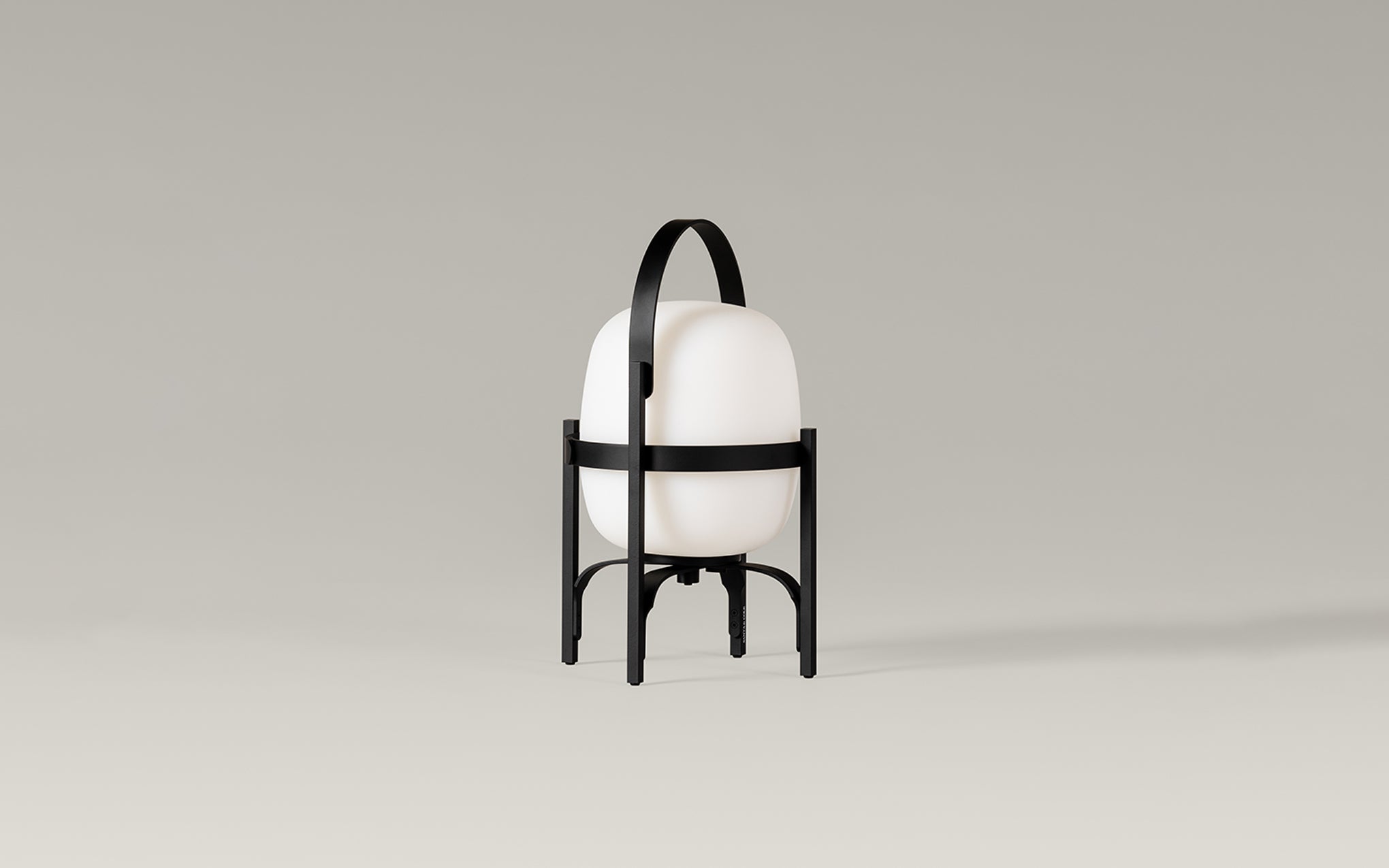 Cestita Alubat table light