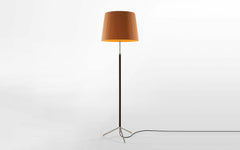 Pie de Salón floor lamp