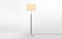 Pie de Salón floor lamp