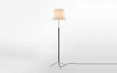 Pie de Salón floor lamp