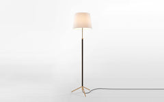 Pie de Salón floor lamp