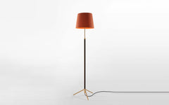 Pie de Salón floor lamp