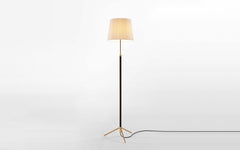 Pie de Salón floor lamp