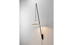 Seam wall light