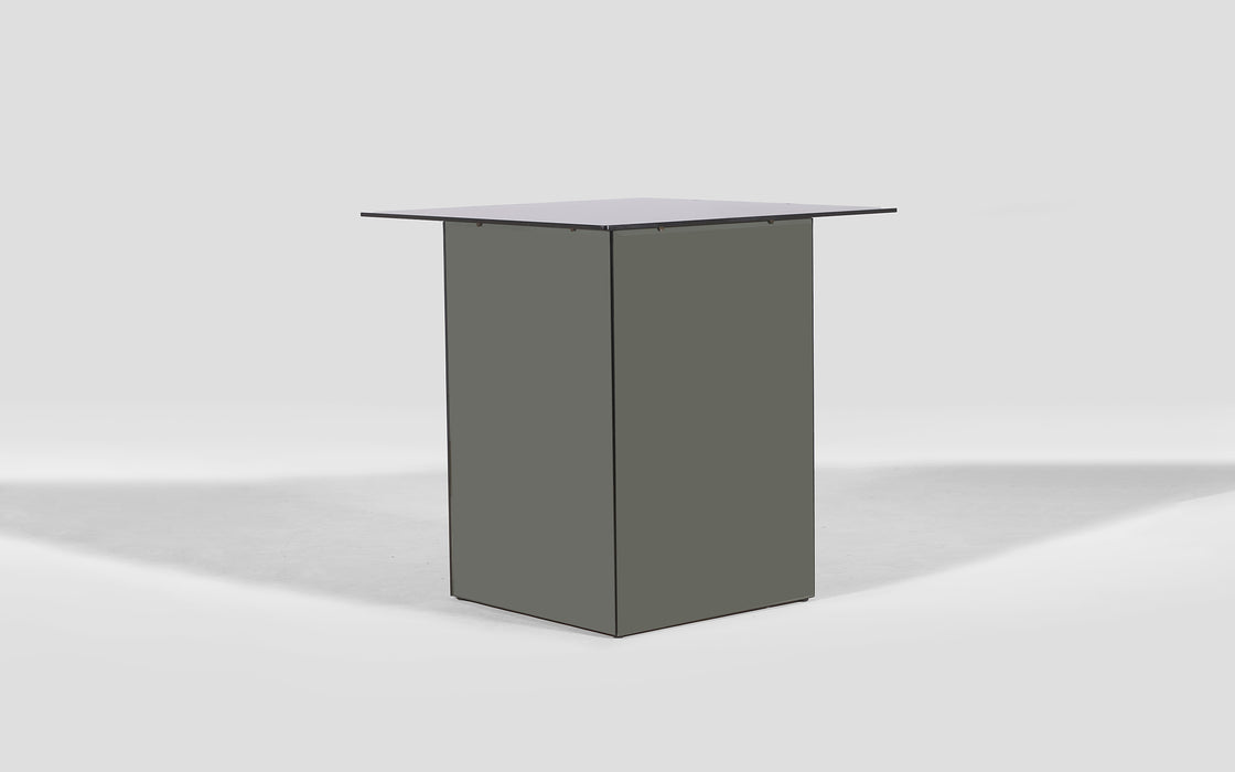 Acerbis Mirrored glass table by Vigo Nanda