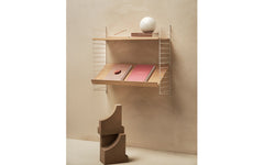 String magazine shelf