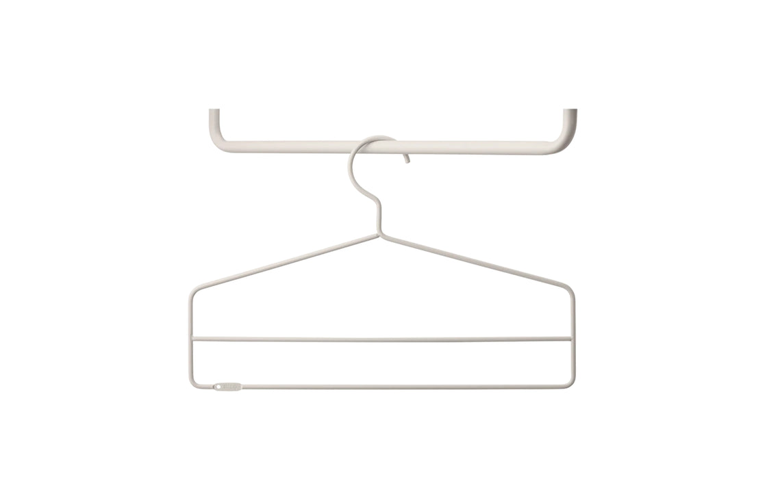 String coat hanger - pack of 4
