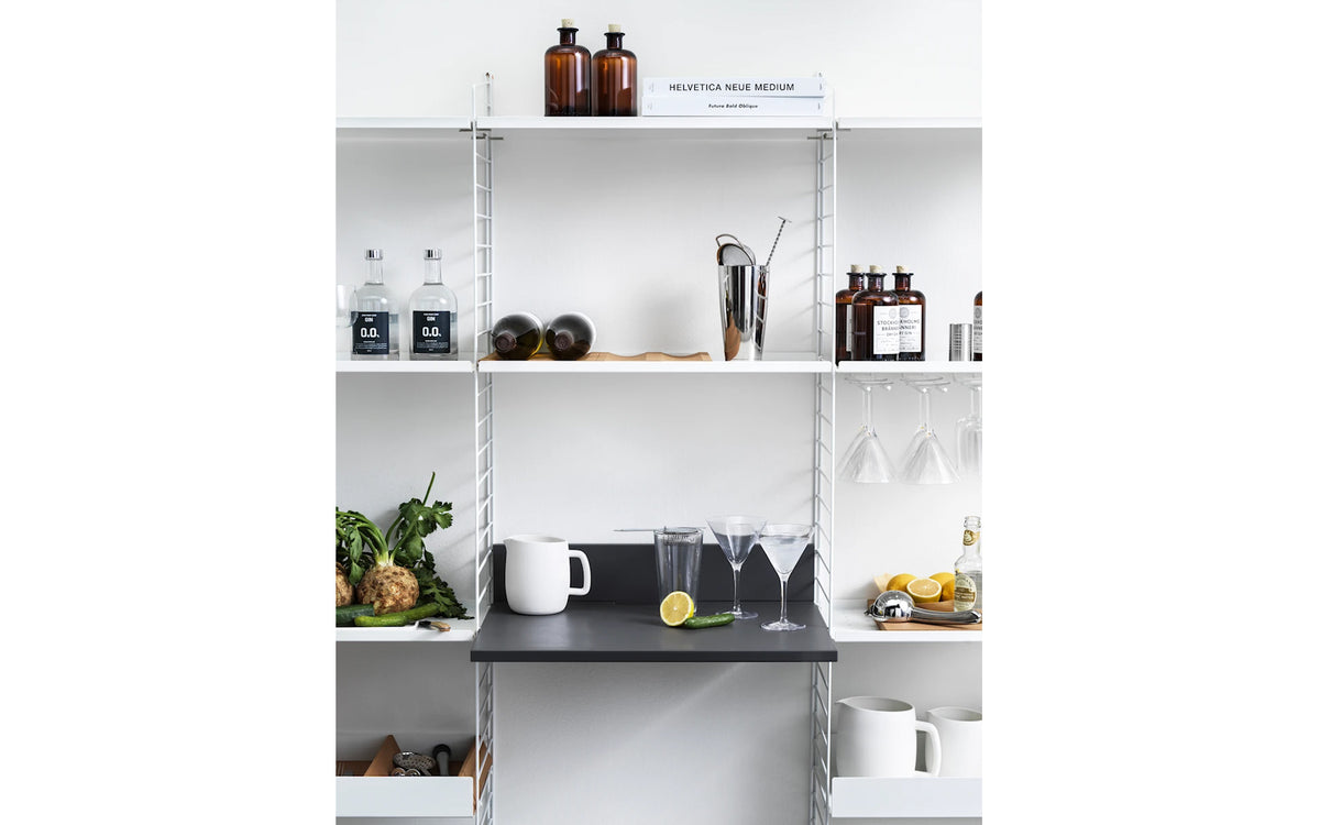 String media shelf