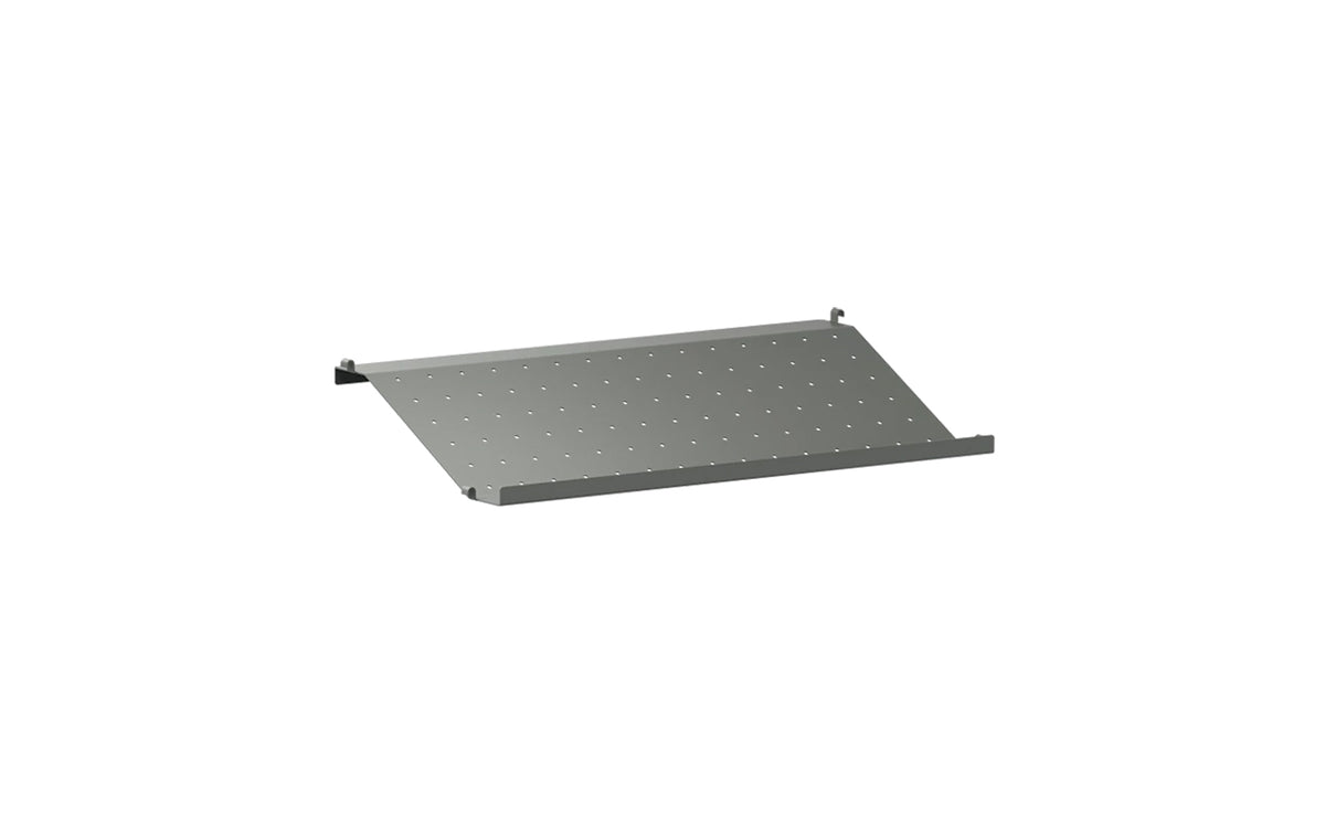 String metal shoe shelf