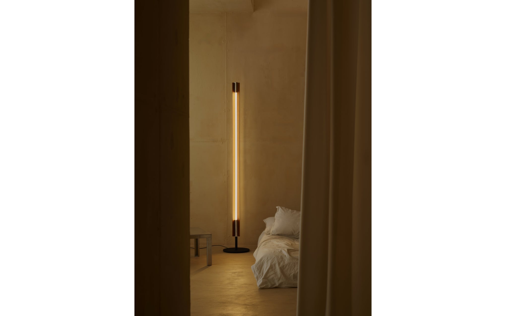 Seki-Han floor light
